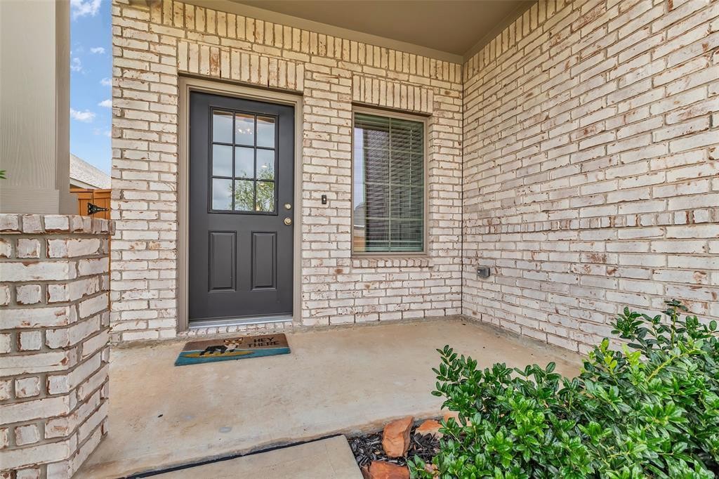 Entry · Porch